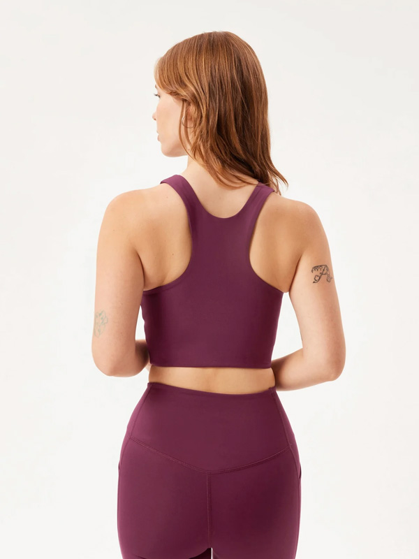 DYLAN - Plus Size Top fra Girlfriend Collective