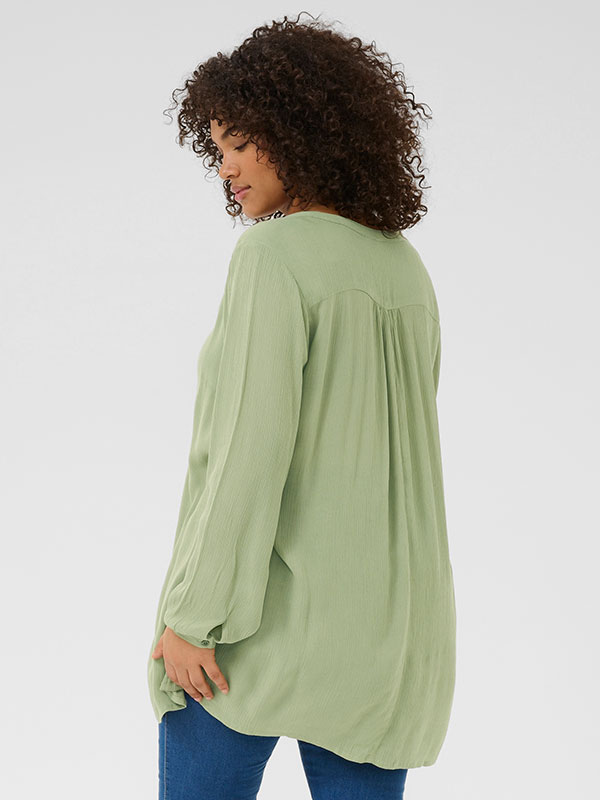 KCAMI - Plus Size Blus fra Kaffe Curve