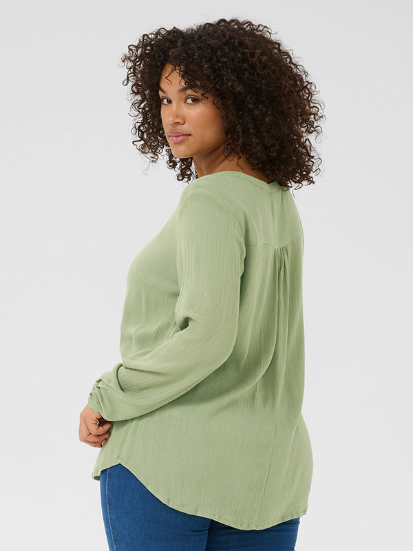 KCAMI - Plus Size Blus fra Kaffe Curve