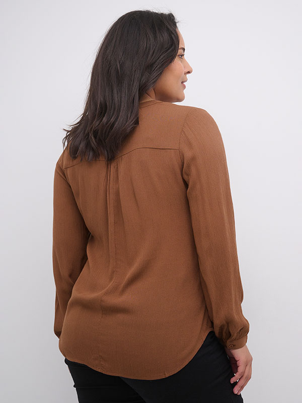 Blus fra Kaffe Curve