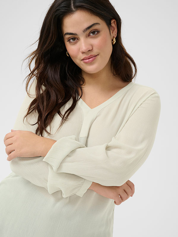 KCAMI - Plus Size Blus fra Kaffe Curve