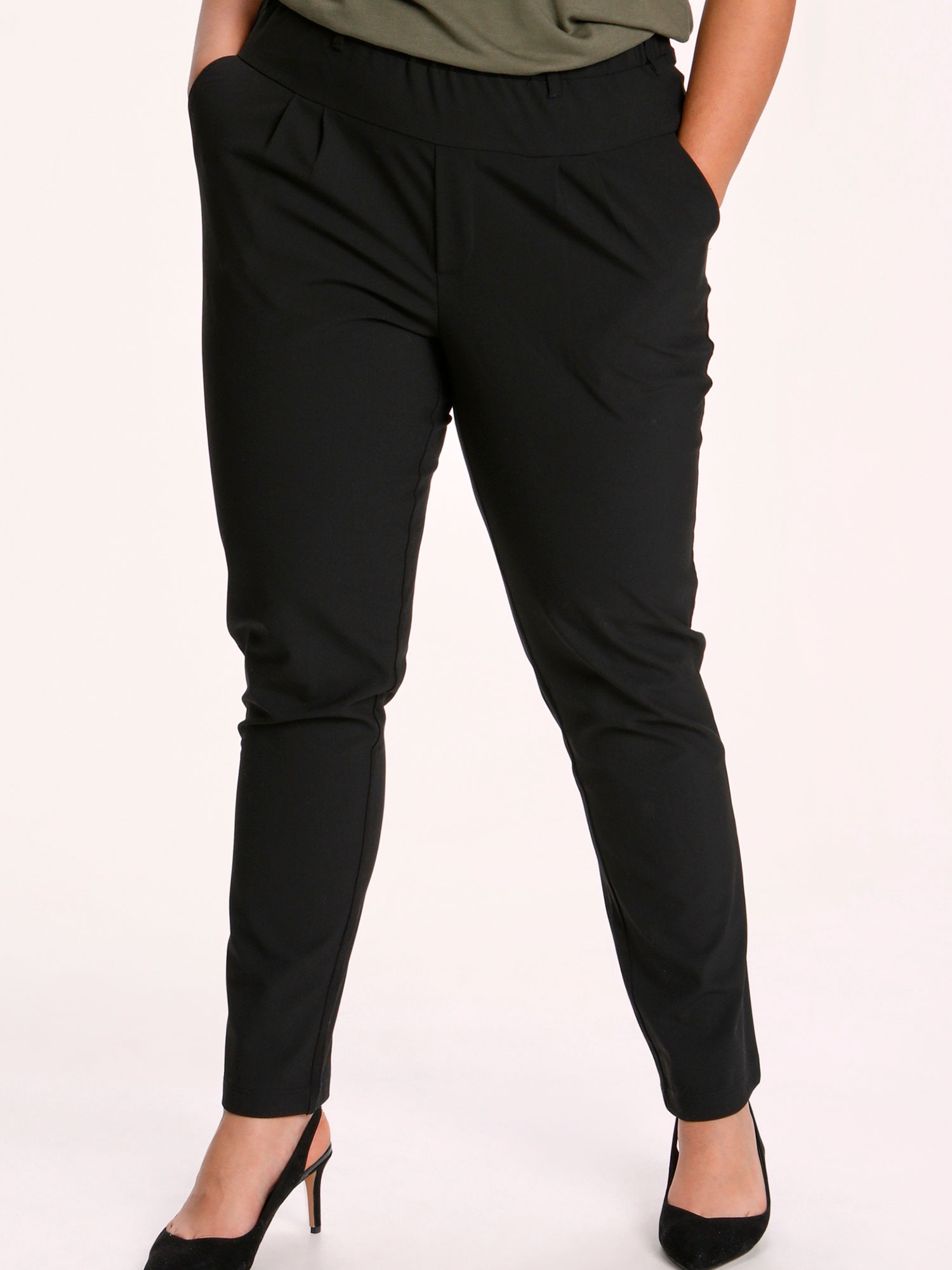 KCJIRA - Plus Size Byxor fra Kaffe Curve