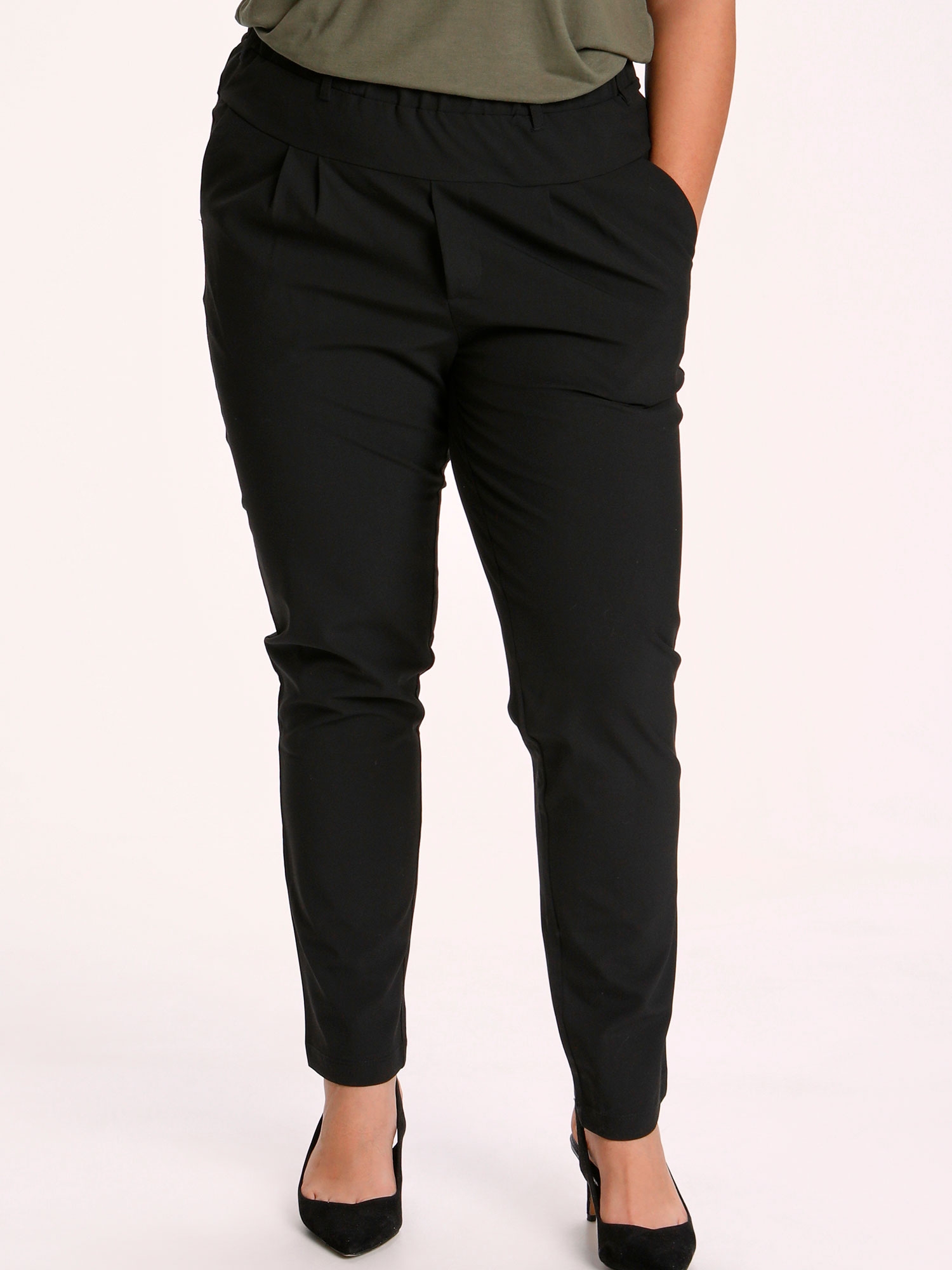 KCJIRA - Plus Size Byxor fra Kaffe Curve