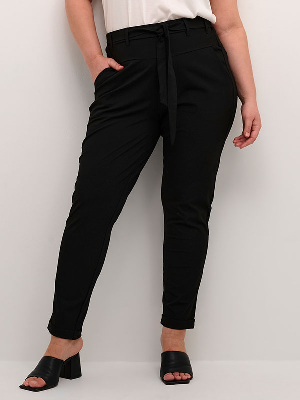 JIA - Plus Size Byxor fra Kaffe Curve