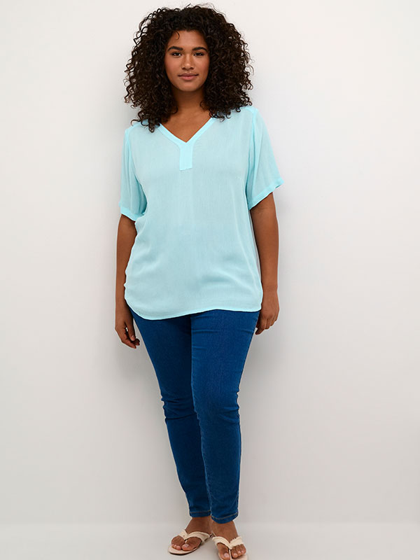 Blus fra Kaffe Curve