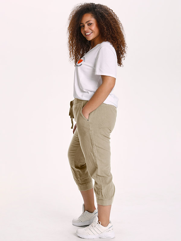 NANA  - Plus Size Byxor fra Kaffe Curve