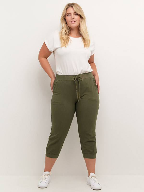 NANA  - Plus Size Byxor fra Kaffe Curve