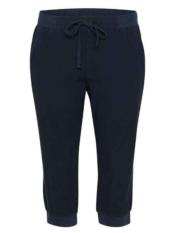 NANA  - Plus Size Byxor fra Kaffe Curve