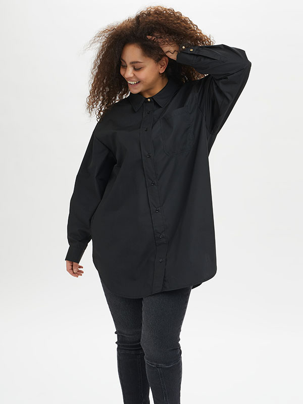 LONE - Plus Size Skjorta fra Kaffe Curve