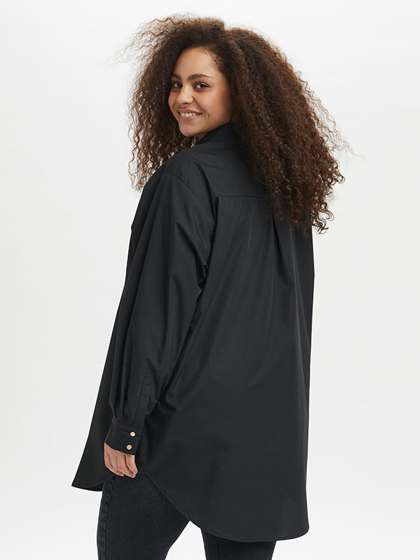 LONE - Plus Size Skjorta fra Kaffe Curve