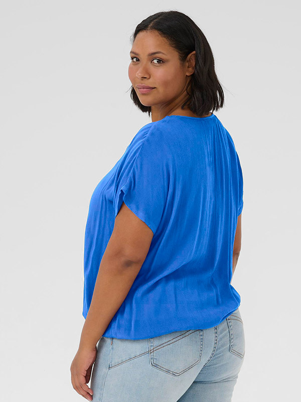 KCAMI - Plus Size Blus fra Kaffe Curve