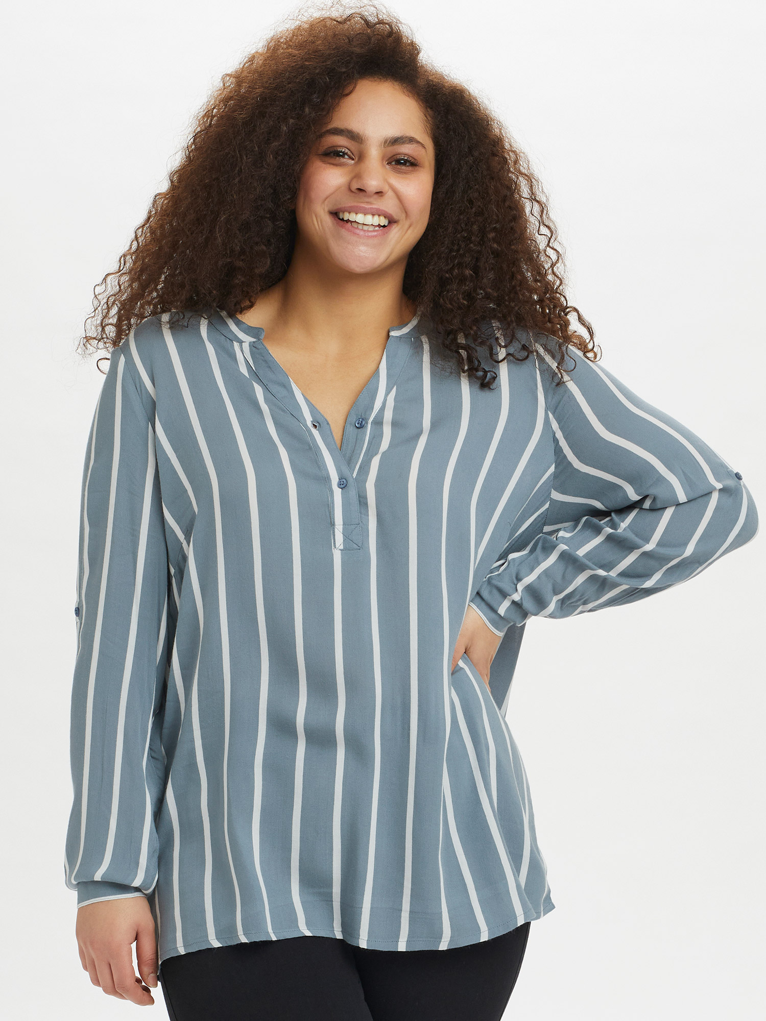 Blus fra Kaffe Curve