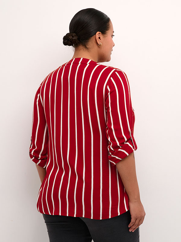 SIDA - Plus Size Blus fra Kaffe Curve