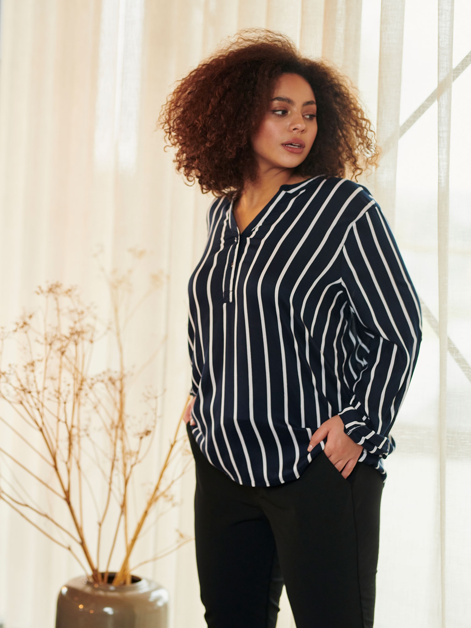 Blus fra Kaffe Curve