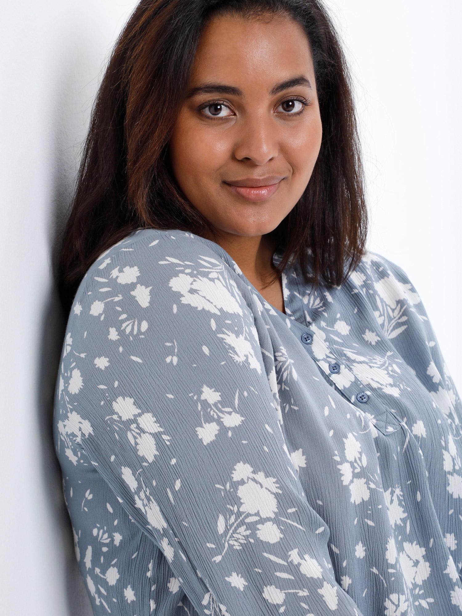 Blus fra Kaffe Curve