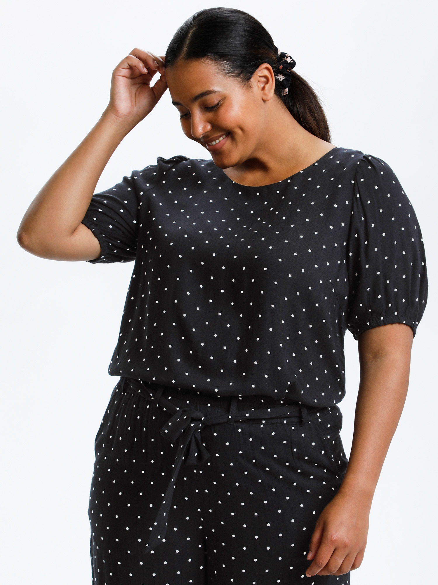 Blus fra Kaffe Curve