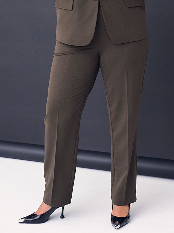 SAKIRA - Plus Size Byxor fra Kaffe Curve