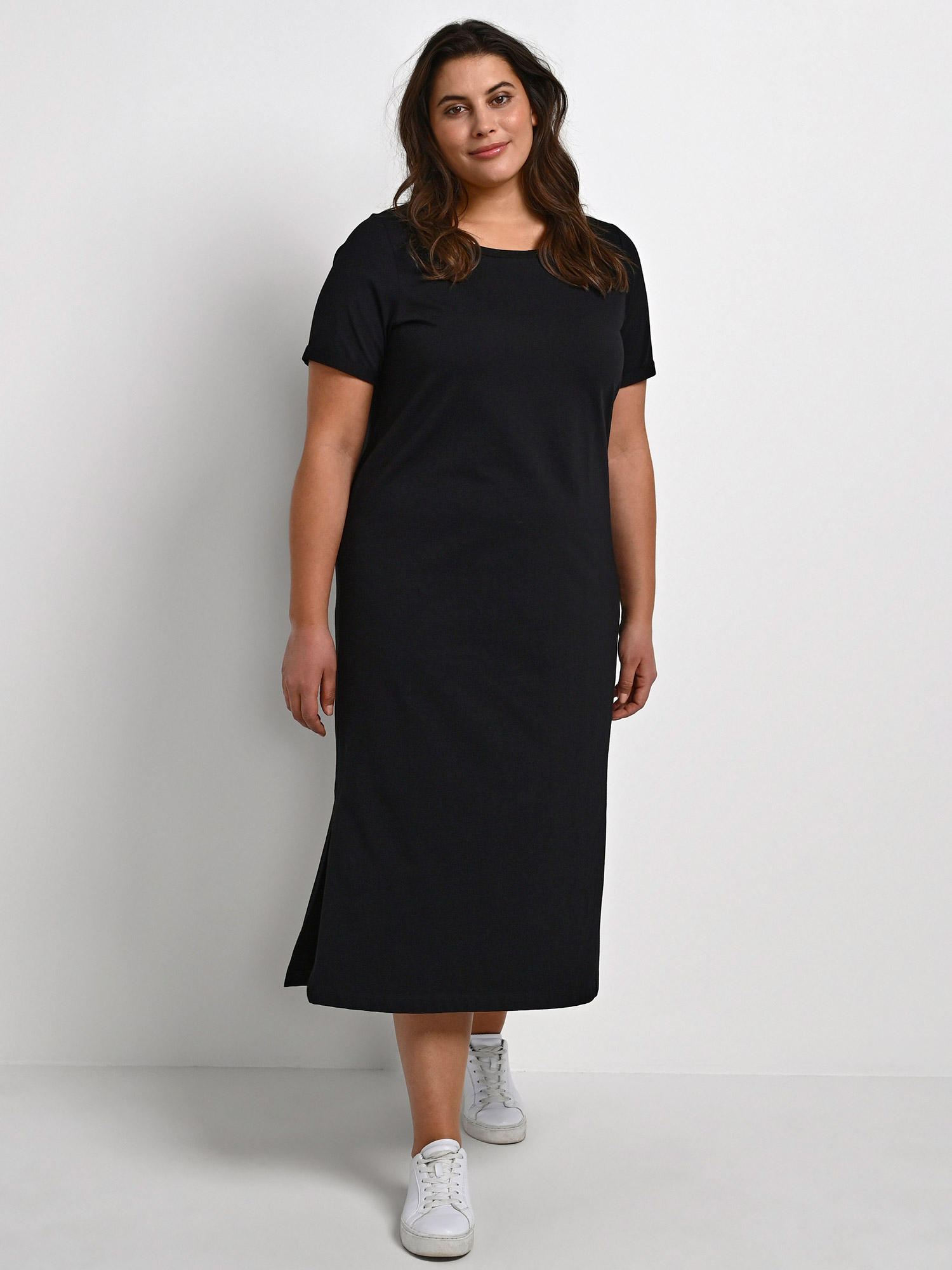 CALINE - Plus Size Klänning fra Kaffe Curve
