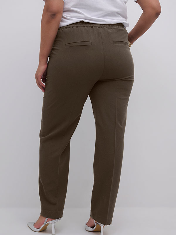 SAKIRA - Plus Size Byxor fra Kaffe Curve