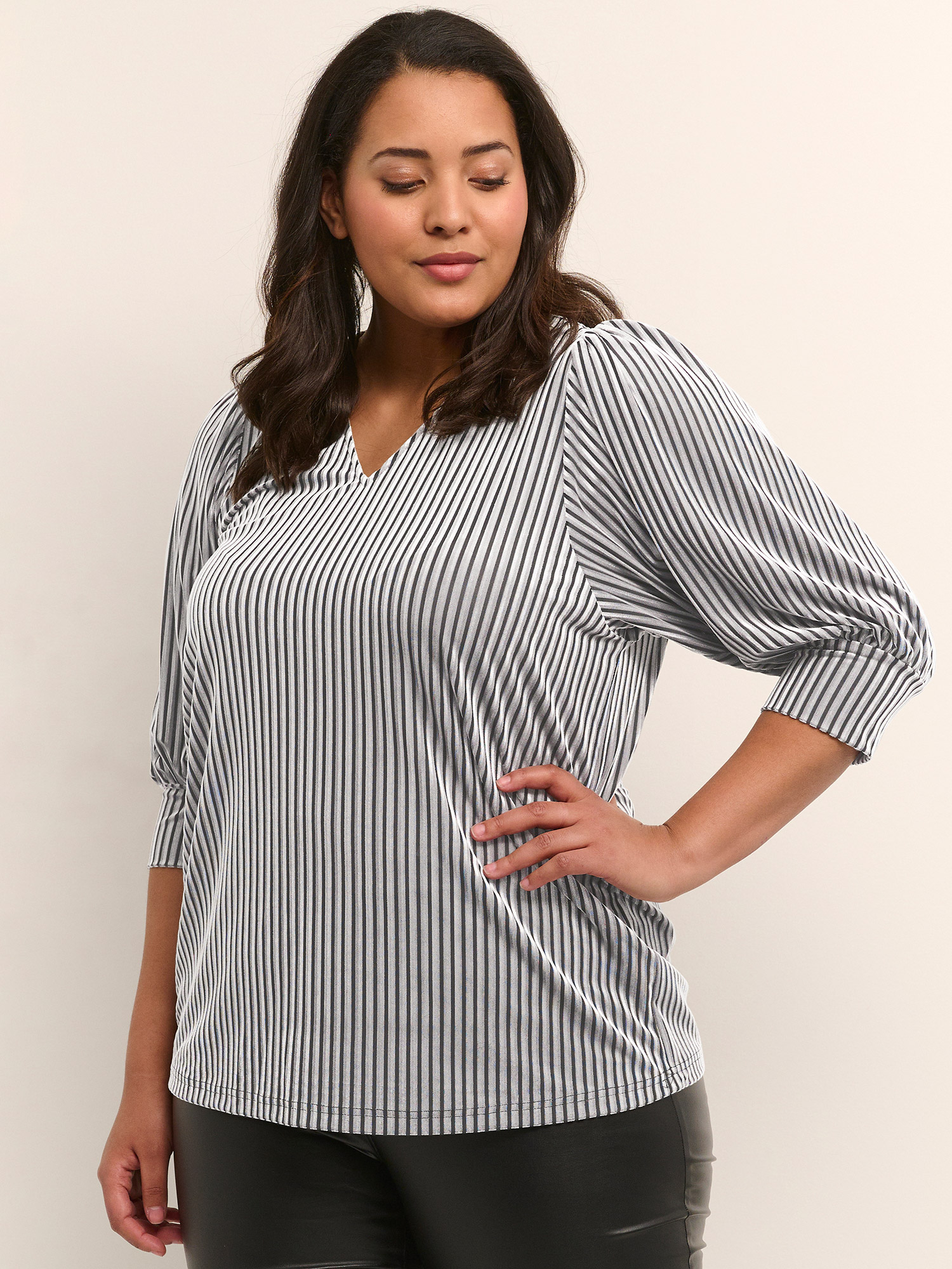 CACANNA  - Plus Size Blus fra Kaffe Curve