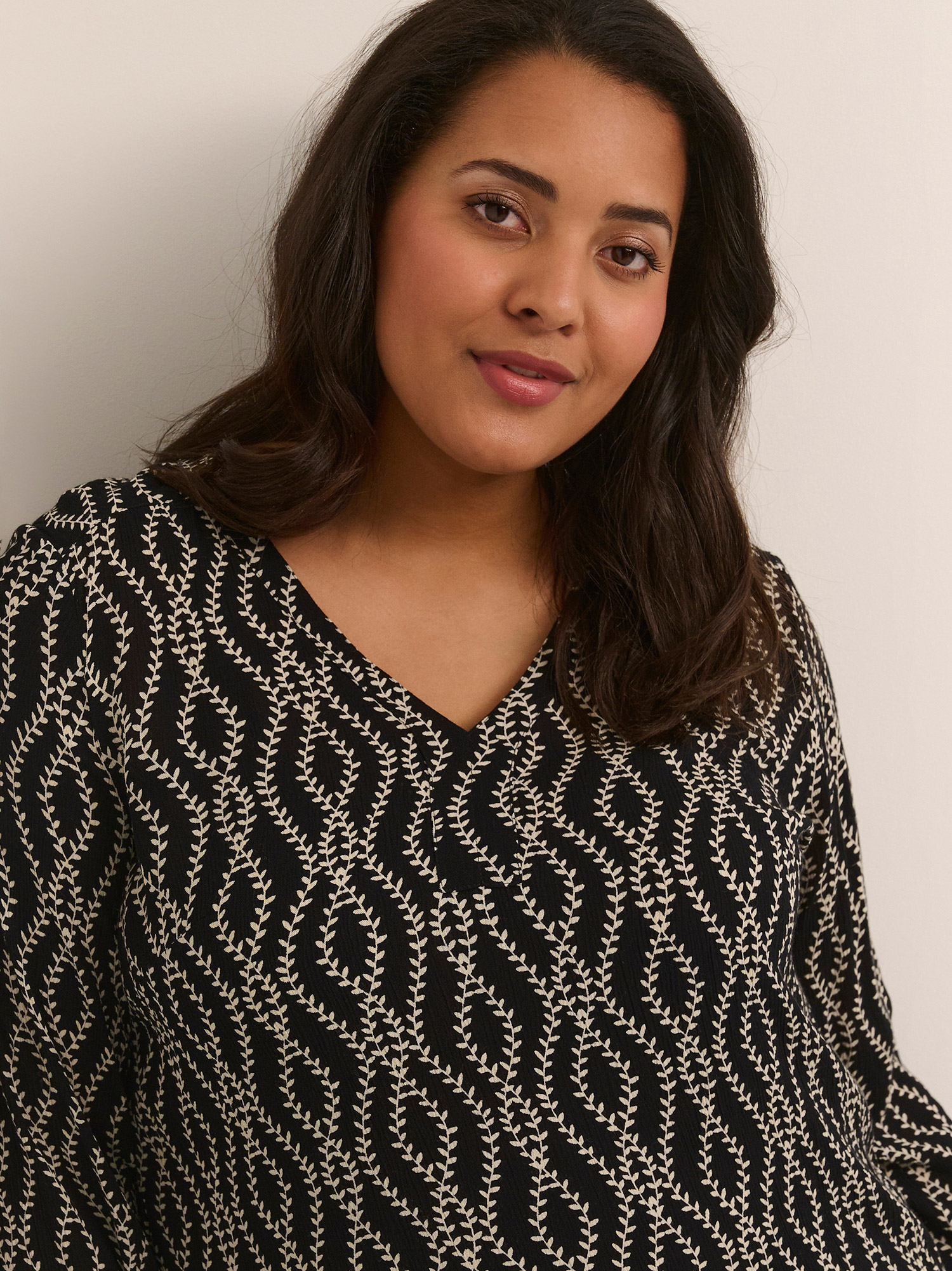 Blus fra Kaffe Curve