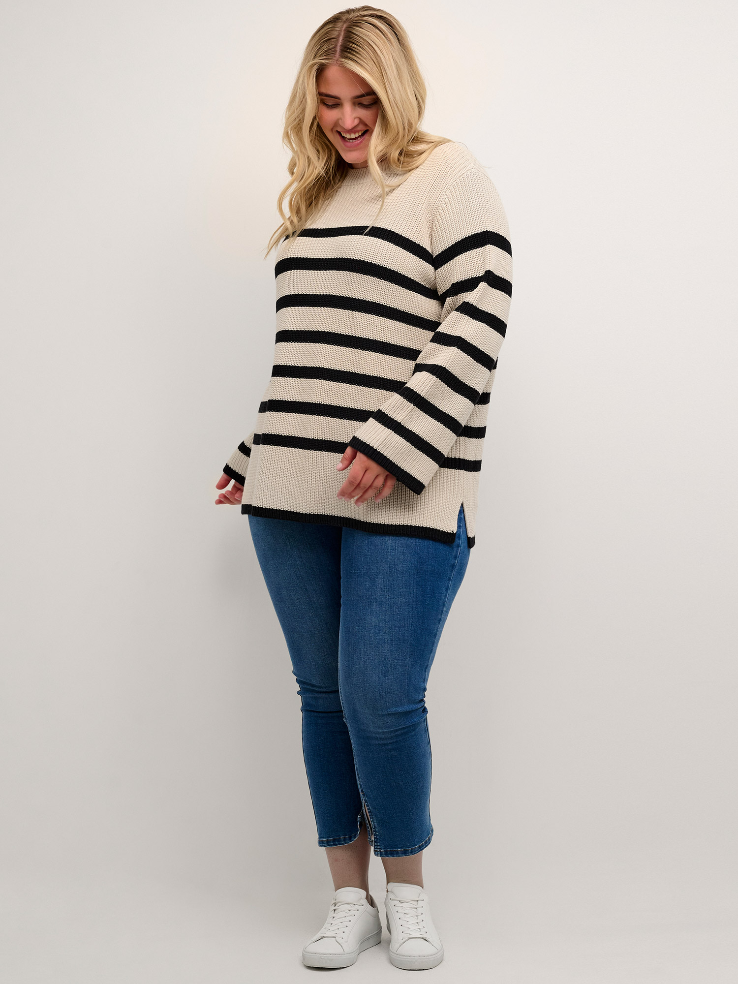 Blus fra Kaffe Curve