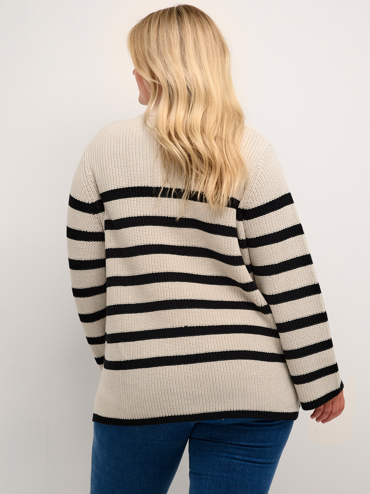 Blus fra Kaffe Curve