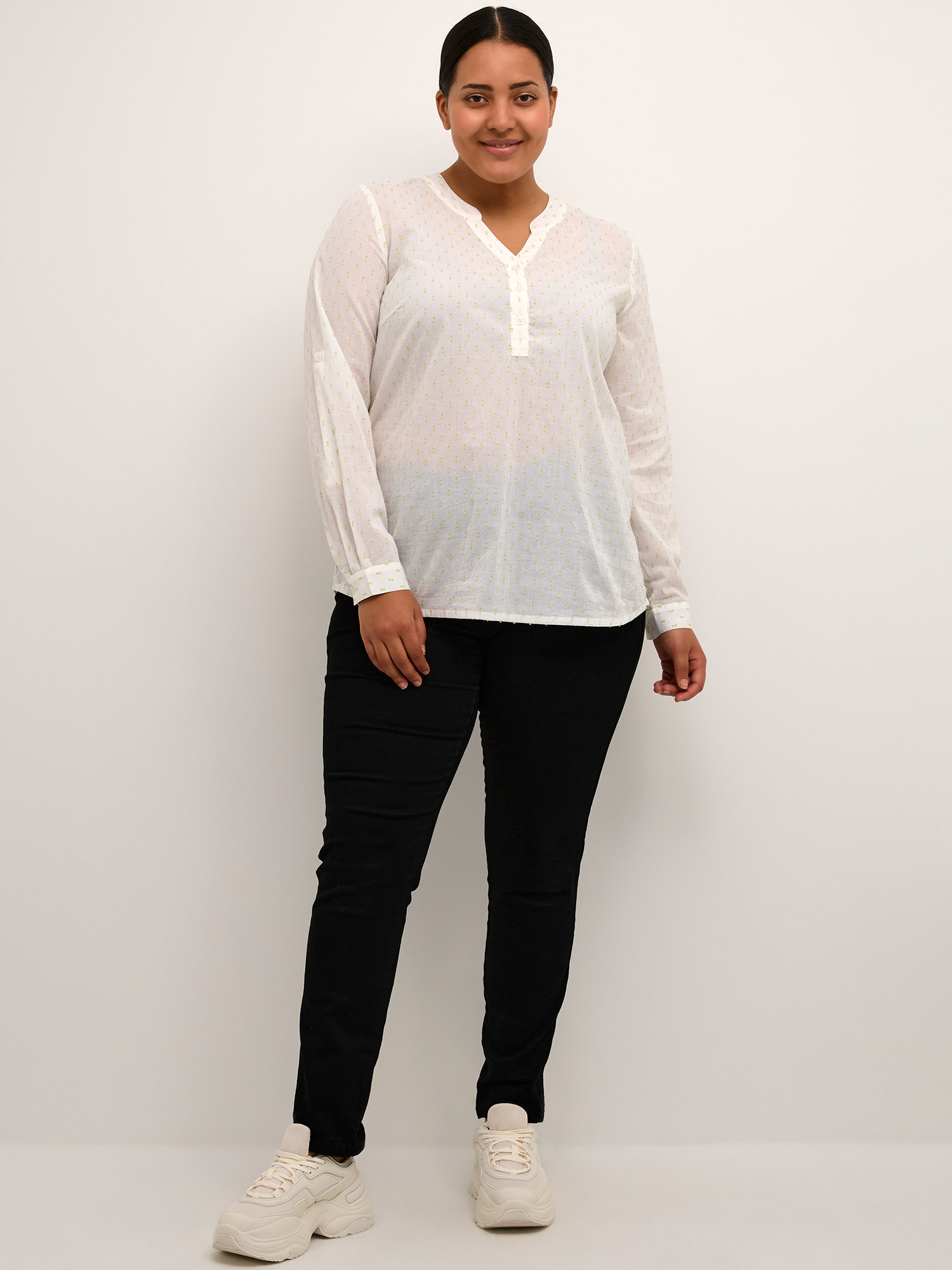 Blus fra Kaffe Curve
