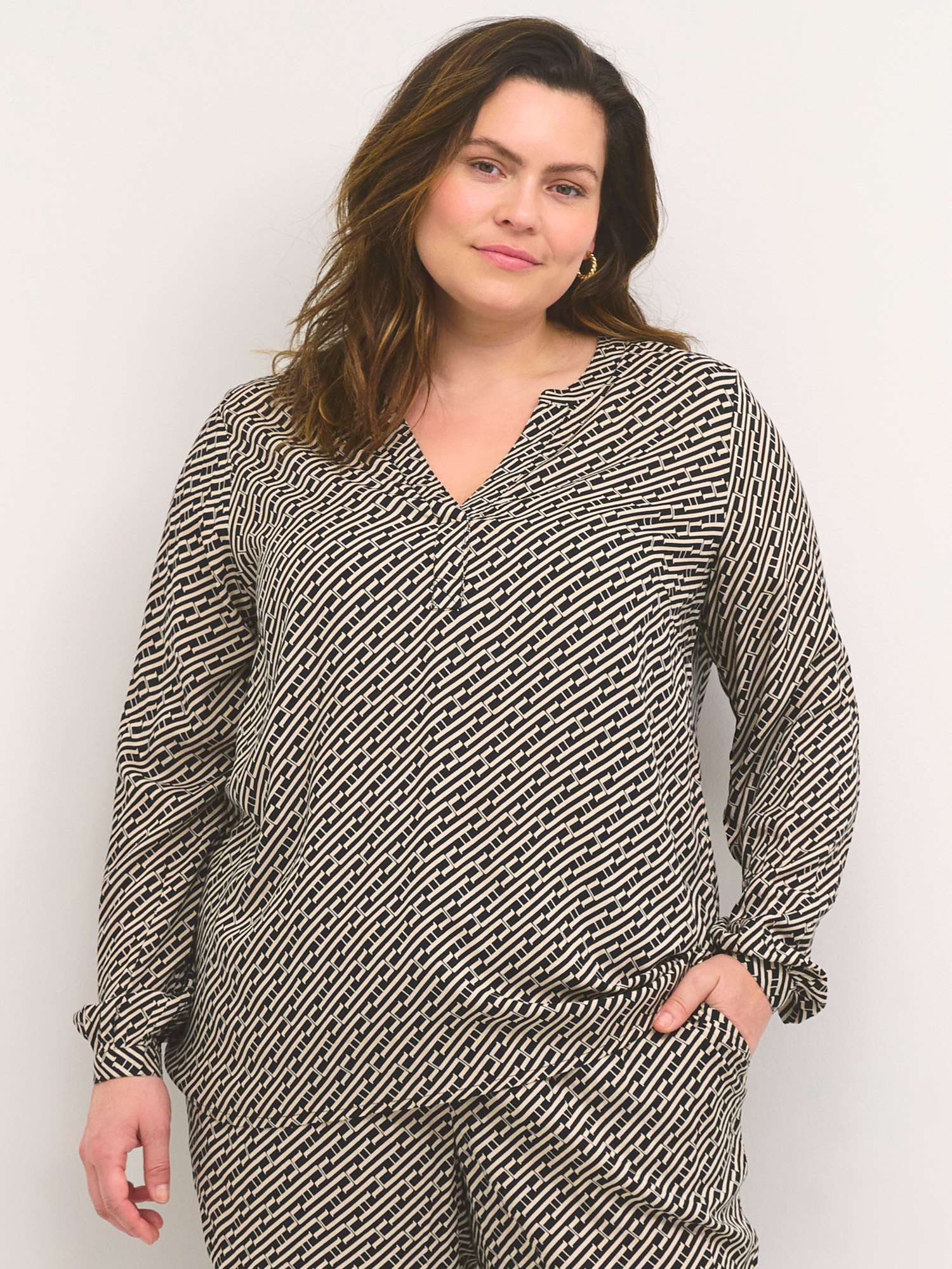 Blus fra Kaffe Curve