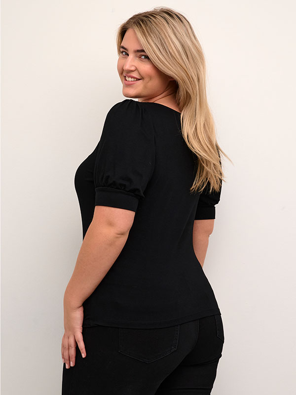 Blus fra Kaffe Curve