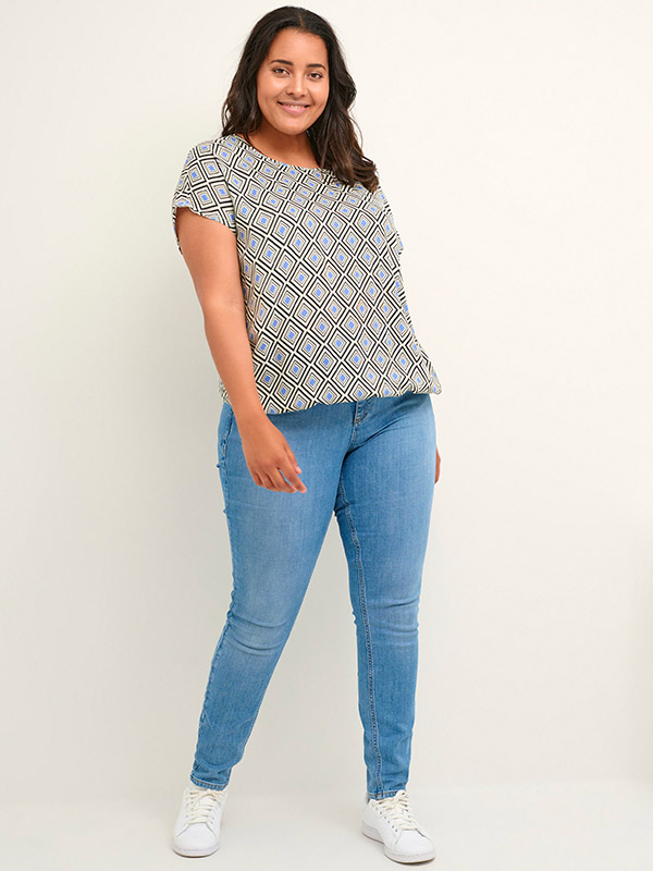 Blus fra Kaffe Curve