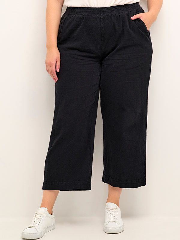 NANA  - Plus Size Byxor fra Kaffe Curve