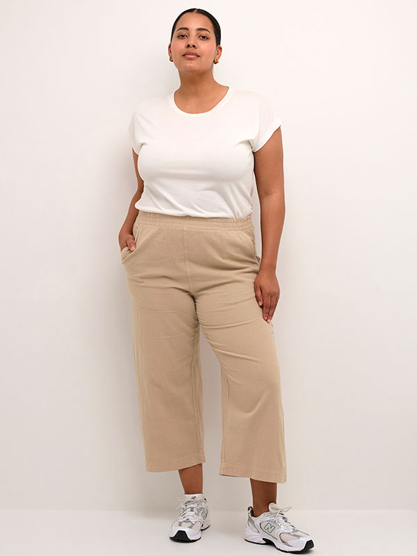 NANA - Plus Size Byxor fra Kaffe Curve