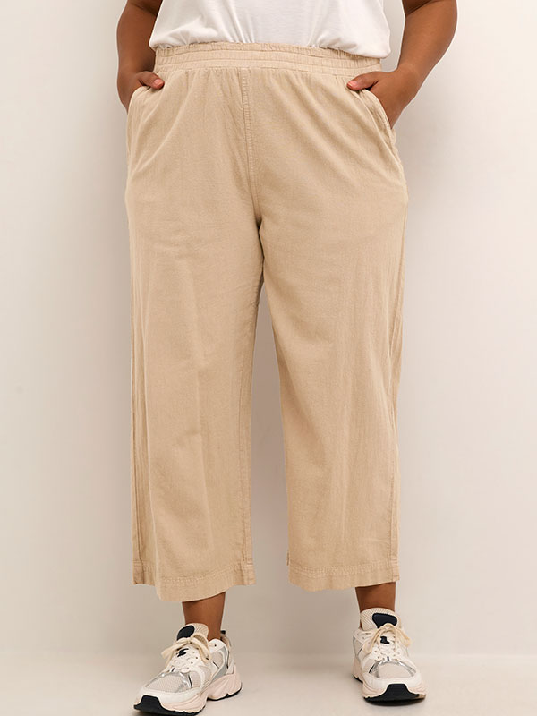 NANA - Plus Size Byxor fra Kaffe Curve