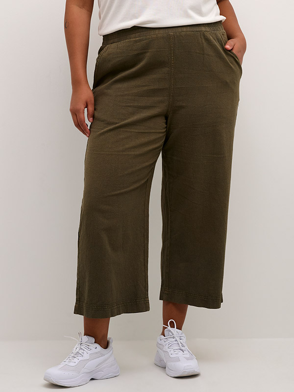 NANA  - Plus Size Byxor fra Kaffe Curve