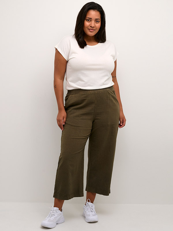NANA  - Plus Size Byxor fra Kaffe Curve