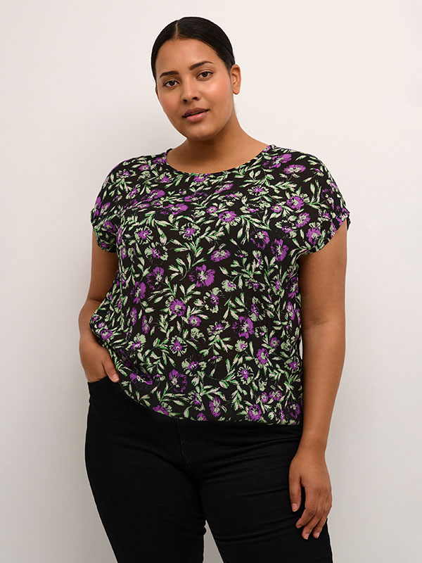 Blus fra Kaffe Curve