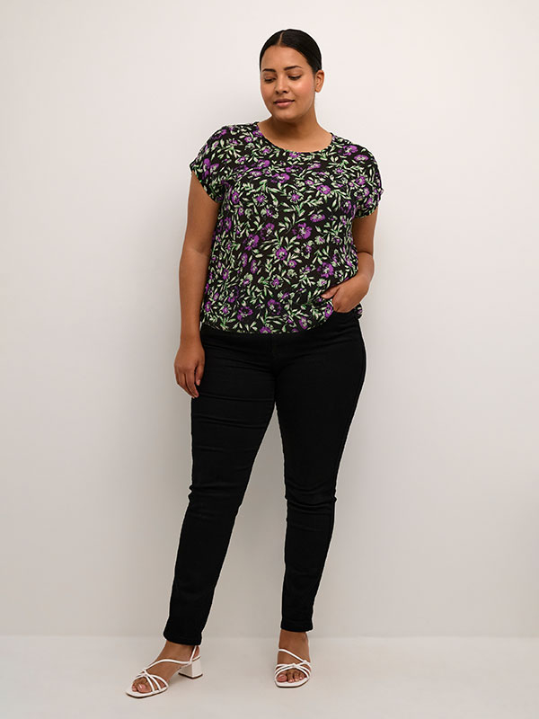 Blus fra Kaffe Curve