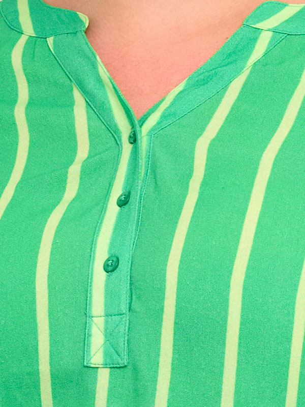 Blus fra Kaffe Curve