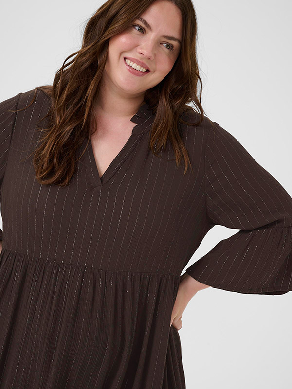 KCLIO - Plus Size Klänning fra Kaffe Curve