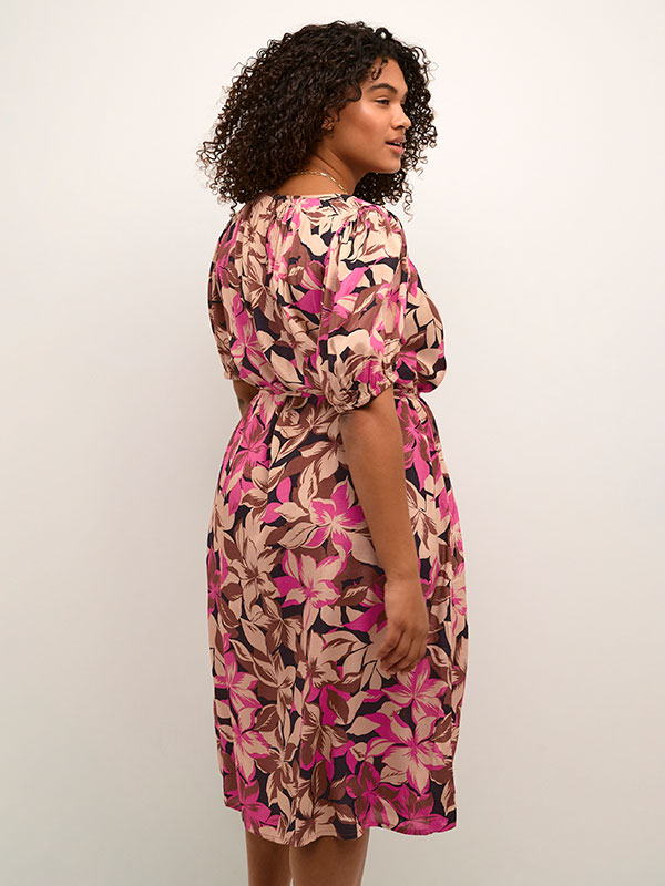 DORY  - Plus Size Klänning fra Kaffe Curve