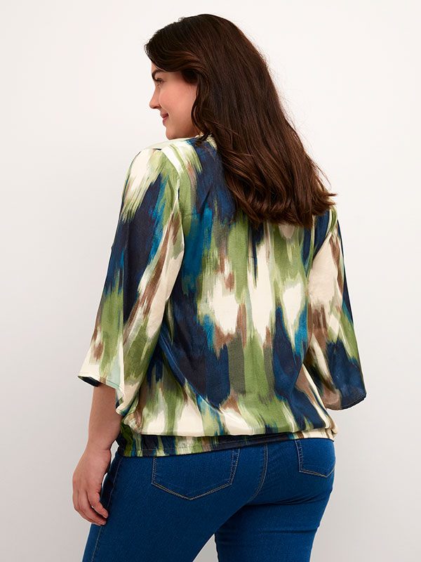 Blus fra Kaffe Curve