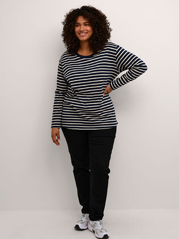 WINNI - Plus Size Blus fra Kaffe Curve