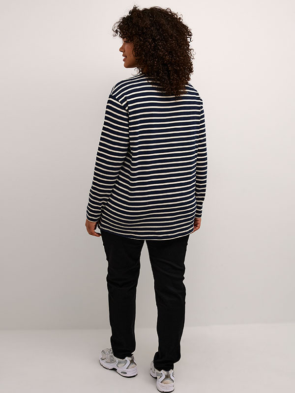 WINNI - Plus Size Blus fra Kaffe Curve