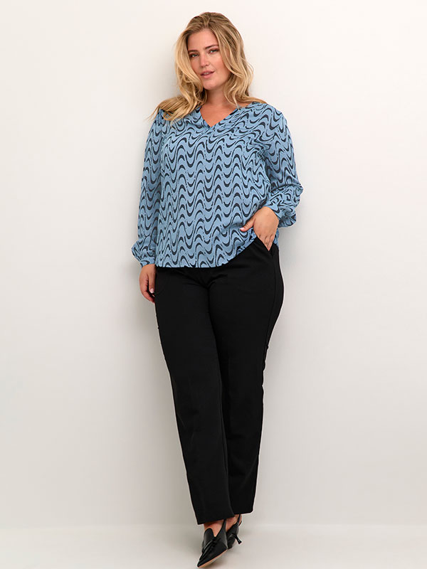 Blus fra Kaffe Curve