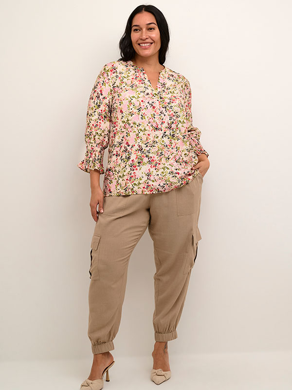 Blus fra Kaffe Curve