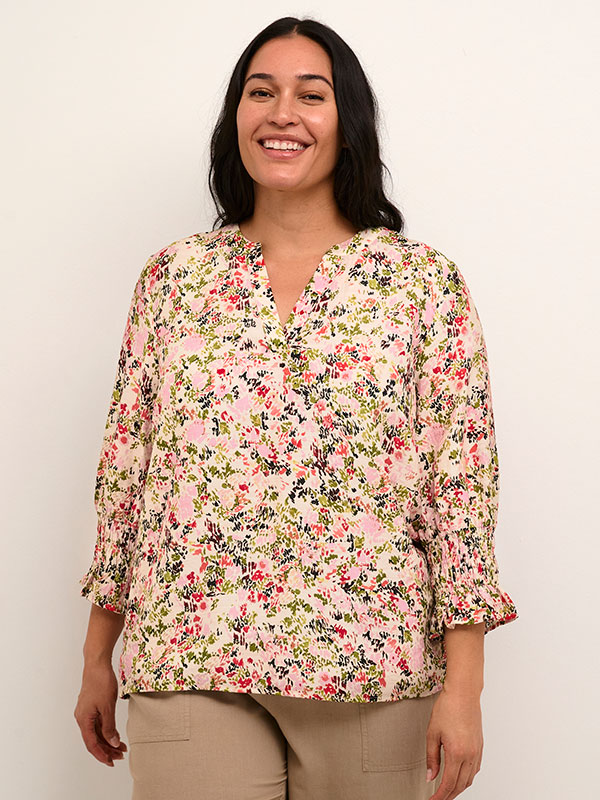 Blus fra Kaffe Curve