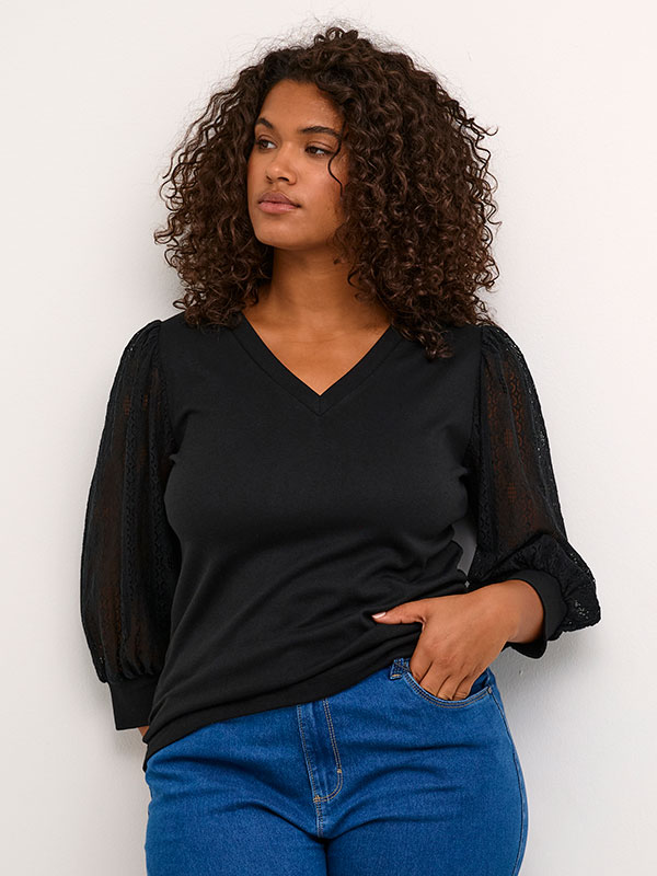 Blus fra Kaffe Curve