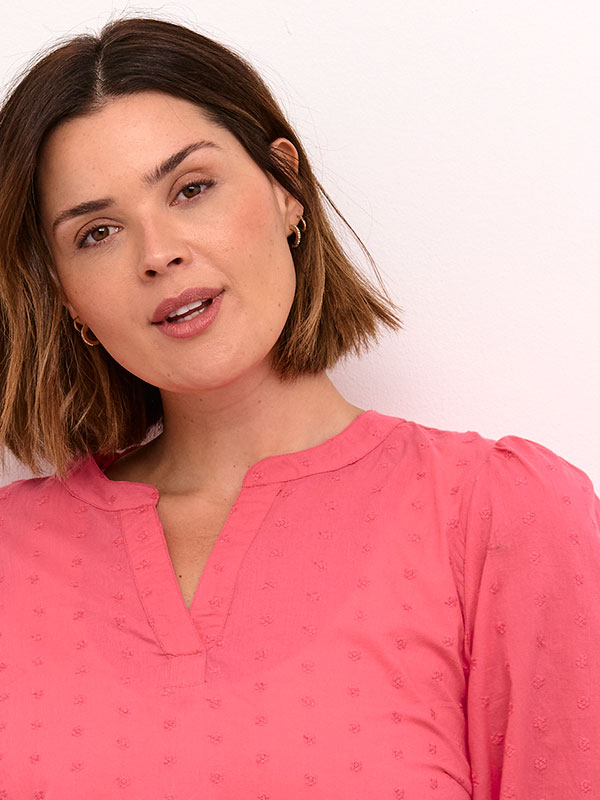 Blus fra Kaffe Curve