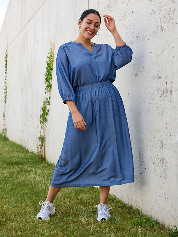 Blus fra Kaffe Curve